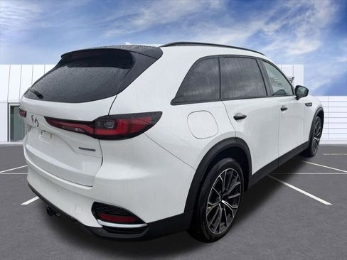 Used 2025 MAZDA CX-70 Plug-In Hybrid w/ Premium Pkg image 3