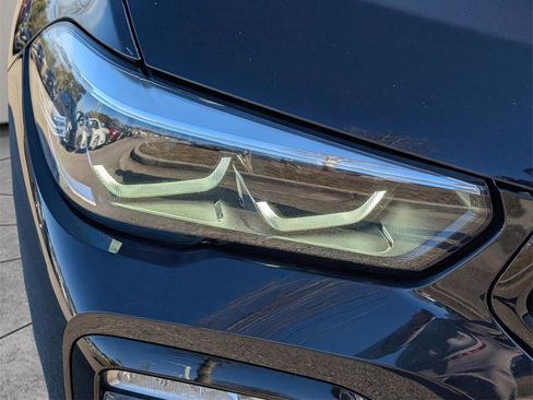 Used 2021 BMW X6 xDrive40i w/ M Sport Package image 8