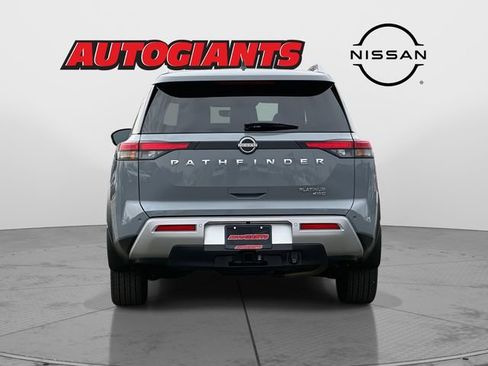 Used 2025 Nissan Pathfinder Platinum image 4