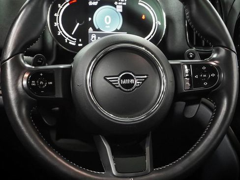 Used 2022 MINI Cooper Countryman S w/ Premium Package image 13