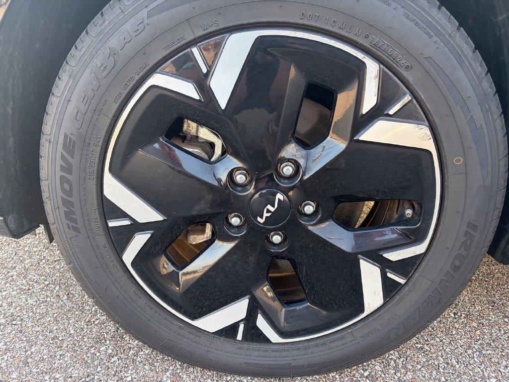 Used 2024 Kia Niro Wind FWD image 19