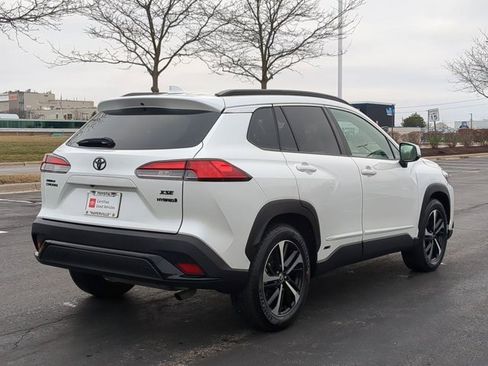 Certified 2024 Toyota Corolla Cross XSE image 5