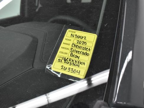 New 2025 Chevrolet Silverado 1500 LT image 17