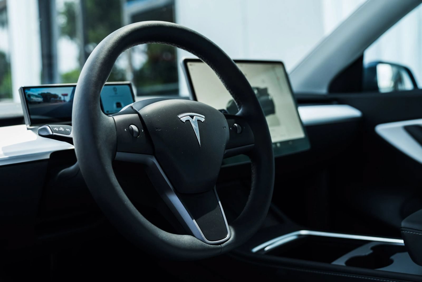Used 2022 Tesla Model Y Performance AWD/4WD image 39