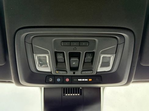 Used 2022 GMC Sierra 1500 AT4 w/ AT4 Preferred Package image 36