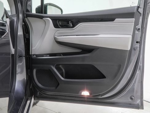 Used 2019 Honda Odyssey Elite image 46