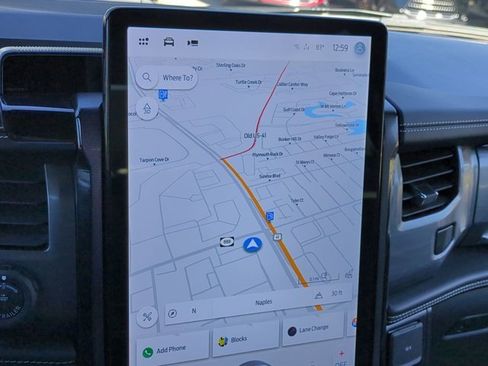 Used 2023 Ford F150 Lightning Platinum image 20