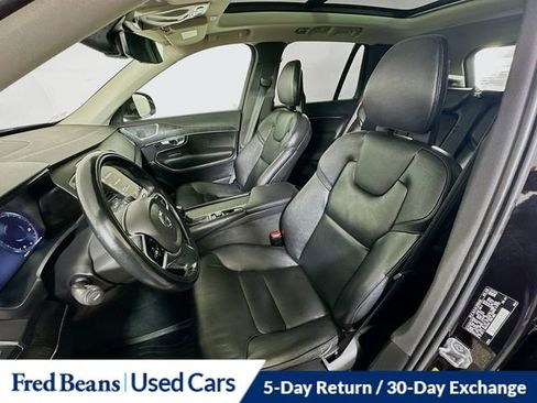 Used 2020 Volvo XC90 T6 Momentum w/ Protection Package image 22