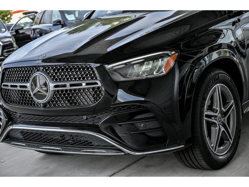 Used 2026 Mercedes-Benz GLE 450 4MATIC image 4