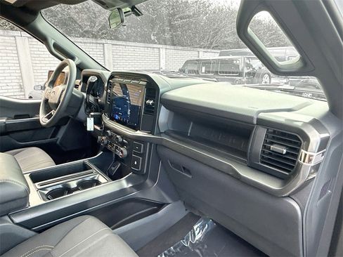 Used 2024 Ford F150 STX image 32