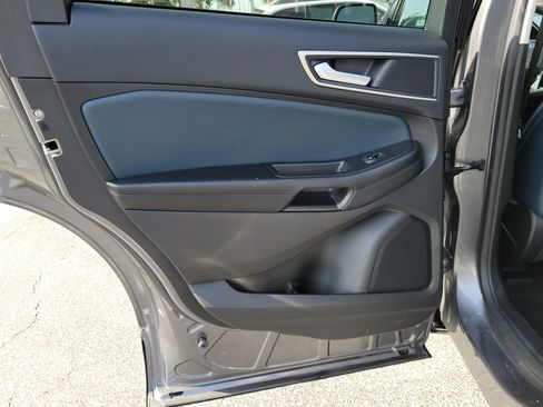 Certified 2024 Ford Edge SEL w/ Sport Appearance Package AWD/4WD image 12