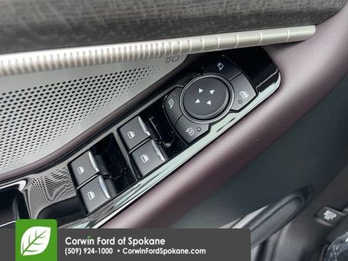 New 2026 Ford Explorer Platinum w/ LUX Leather Package image 21