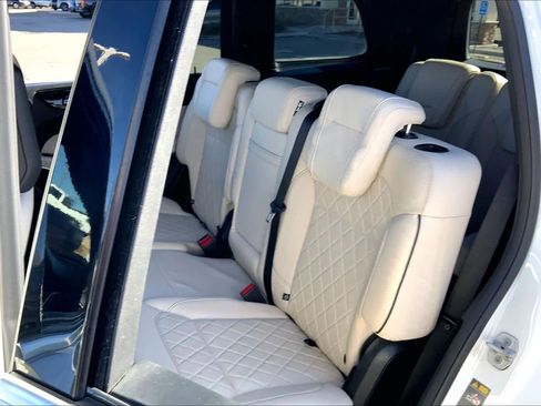 Used 2014 Mercedes-Benz GL 450 4MATIC image 19