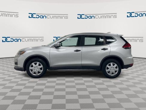 Used 2017 Nissan Rogue S AWD/4WD image 5