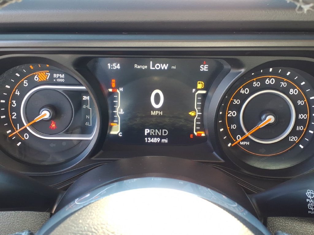 Certified 2026 Jeep Wrangler Unlimited Sahara AWD/4WD image 6