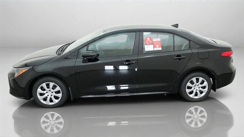 New 2027 Toyota Corolla LE FWD image 6