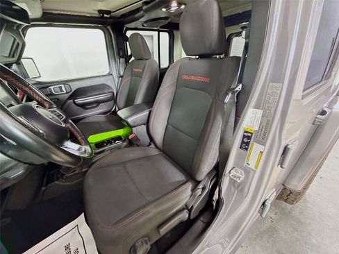 Used 2021 Jeep Wrangler Unlimited Rubicon w/ Uconnect 4C Nav & Sound Group AWD/4WD image 5