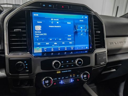 Used 2022 Ford F250 Lariat w/ Lariat Ultimate Package image 25