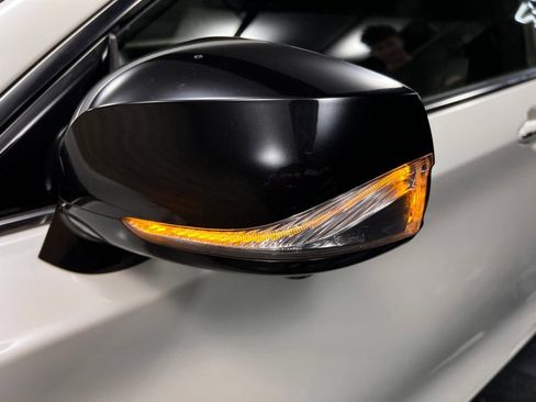 Used 2021 INFINITI Q60 Red Sport 400 RWD image 28
