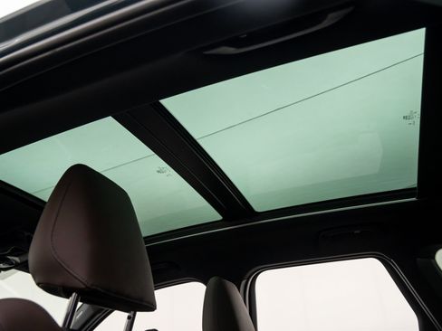 Certified 2023 BMW X1 xDrive28i w/ Premium Package image 19