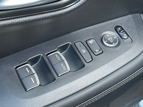 New 2027 Honda HR-V EX-L image 14