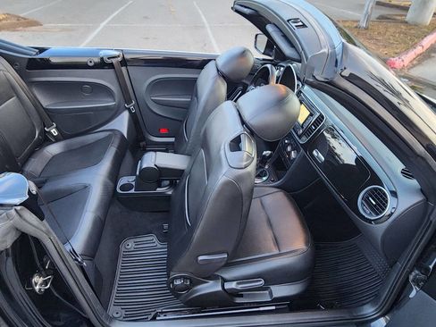 Used 2013 Volkswagen Beetle 2.5 FWD image 39