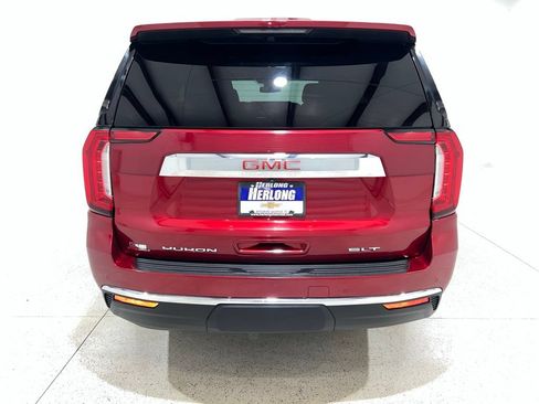 Used 2024 GMC Yukon SLT RWD image 4