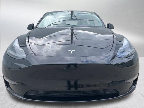 Used 2022 Tesla Model Y Performance AWD/4WD image 2