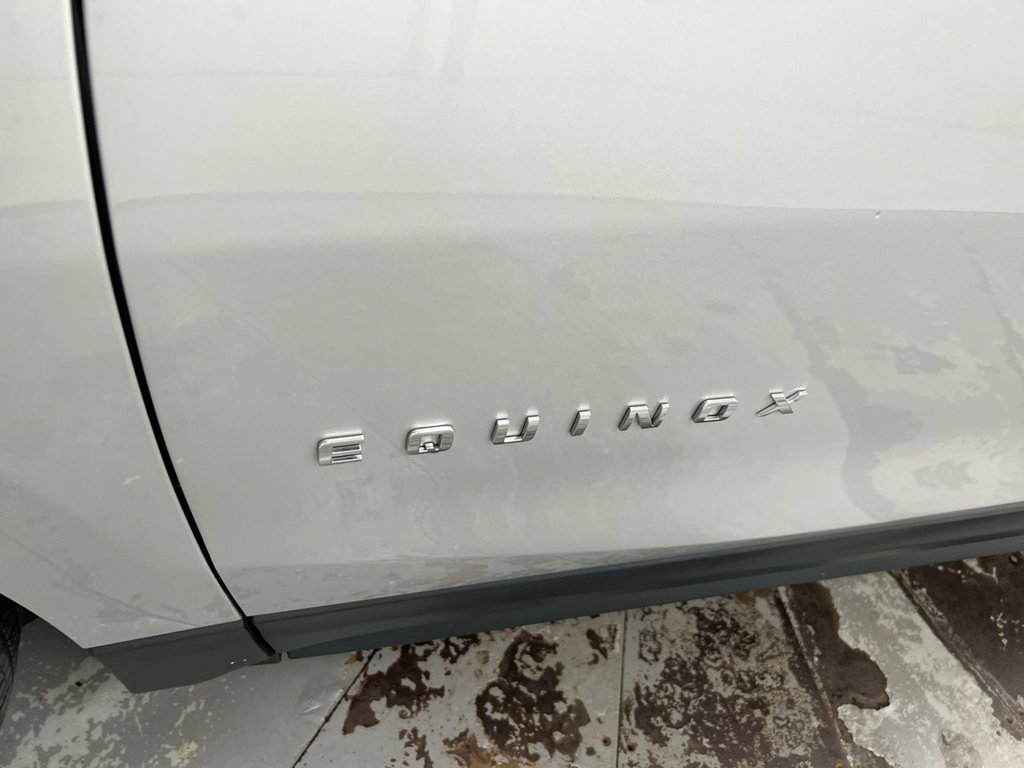 Used 2021 Chevrolet Equinox LT FWD image 25