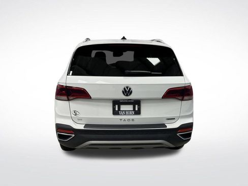 Used 2022 Volkswagen Taos SE image 12