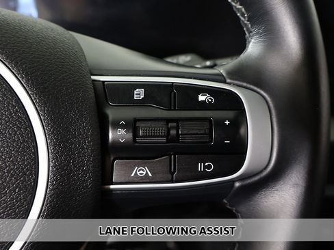 Used 2024 Kia Sportage X-Line w/ X-Line Premium Package image 8