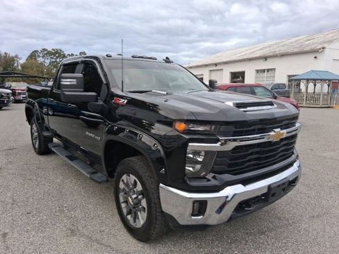 Certified 2024 Chevrolet Silverado 3500 LT w/ All Star Edition image 11