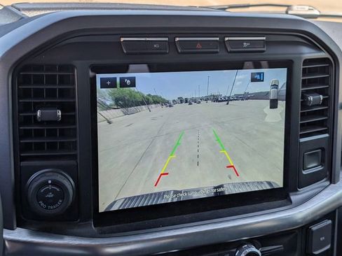 Used 2022 Ford F150 Lariat w/ Max Trailer Tow Package image 17