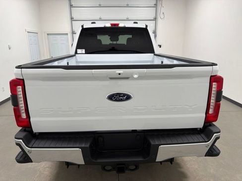 New 2026 Ford F350 XLT w/ XLT Premium Package AWD/4WD image 5