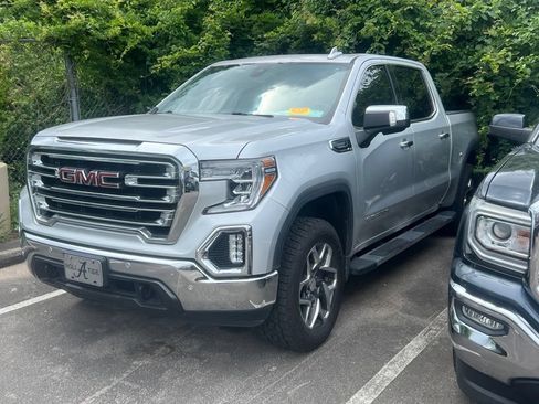 Used 2022 GMC Sierra 1500 SLT AWD/4WD image 1