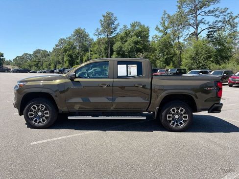 Used 2024 Chevrolet Colorado LT w/ LT Convenience Package III AWD/4WD image 6