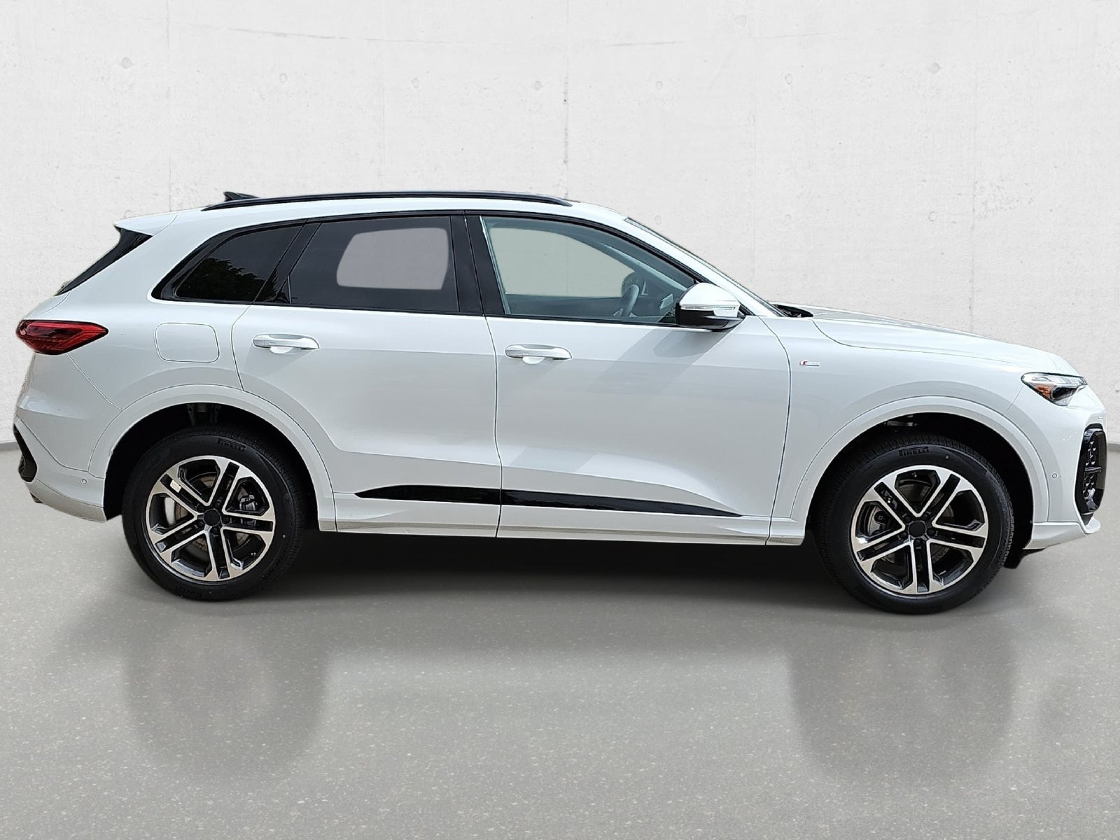 New 2026 Audi Q5 2.0T AWD/4WD image 4