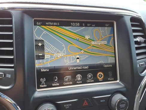 Used 2014 Jeep Grand Cherokee Limited AWD/4WD image 10