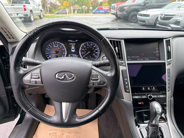 Used 2017 INFINITI Q50 Signature Edition w/ All Weather Package (L93) AWD/4WD image 14