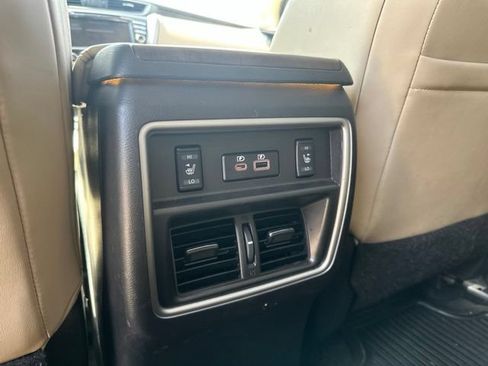 Used 2023 Nissan Murano Platinum w/ Cargo Package AWD/4WD image 15