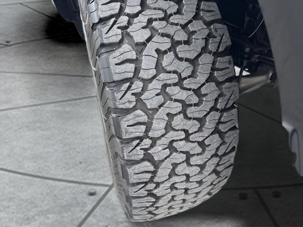 Used 2026 Ford F150 Raptor AWD/4WD image 36