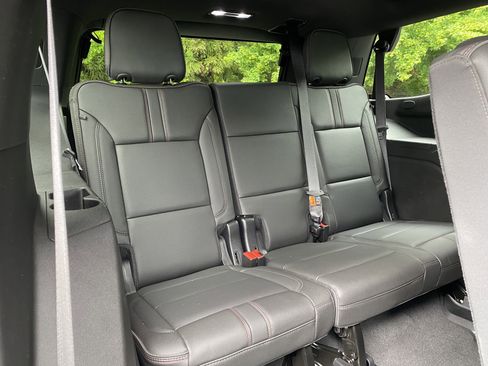Used 2021 Chevrolet Tahoe RST AWD/4WD image 37