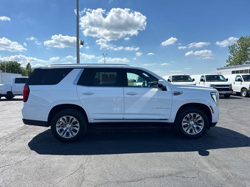 Certified 2025 GMC Yukon Denali AWD/4WD image 6