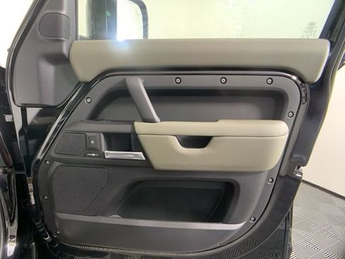 Certified 2025 Land Rover Defender 110 S image 35