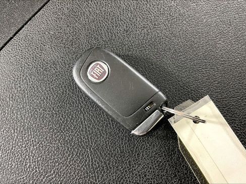 Used 2016 FIAT 500X Trekking image 14