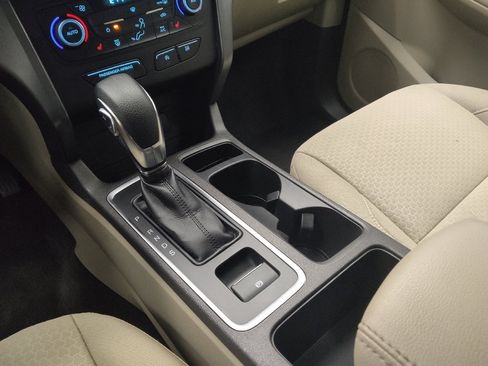 Used 2019 Ford Escape SE AWD/4WD image 26