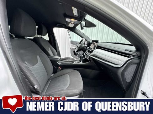 Used 2024 Jeep Compass Sport AWD/4WD image 23