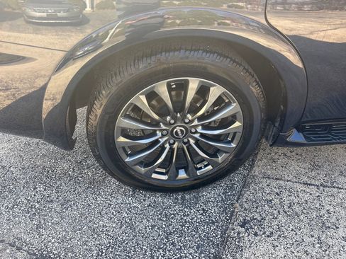 Used 2022 Nissan Armada Platinum w/ Captain's Chairs Package image 32