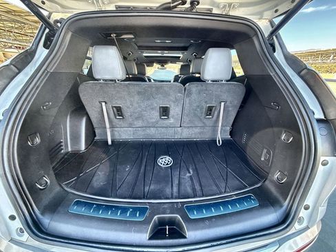 Used 2022 Buick Enclave Essence w/ Experience Buick Package image 18