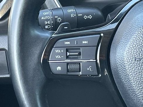 Certified 2024 Honda Pilot Touring image 14